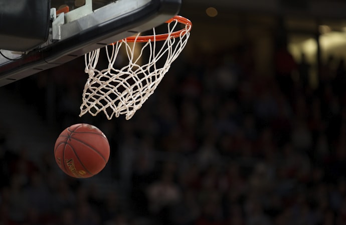 NBA季后赛东西部决赛前瞻分析